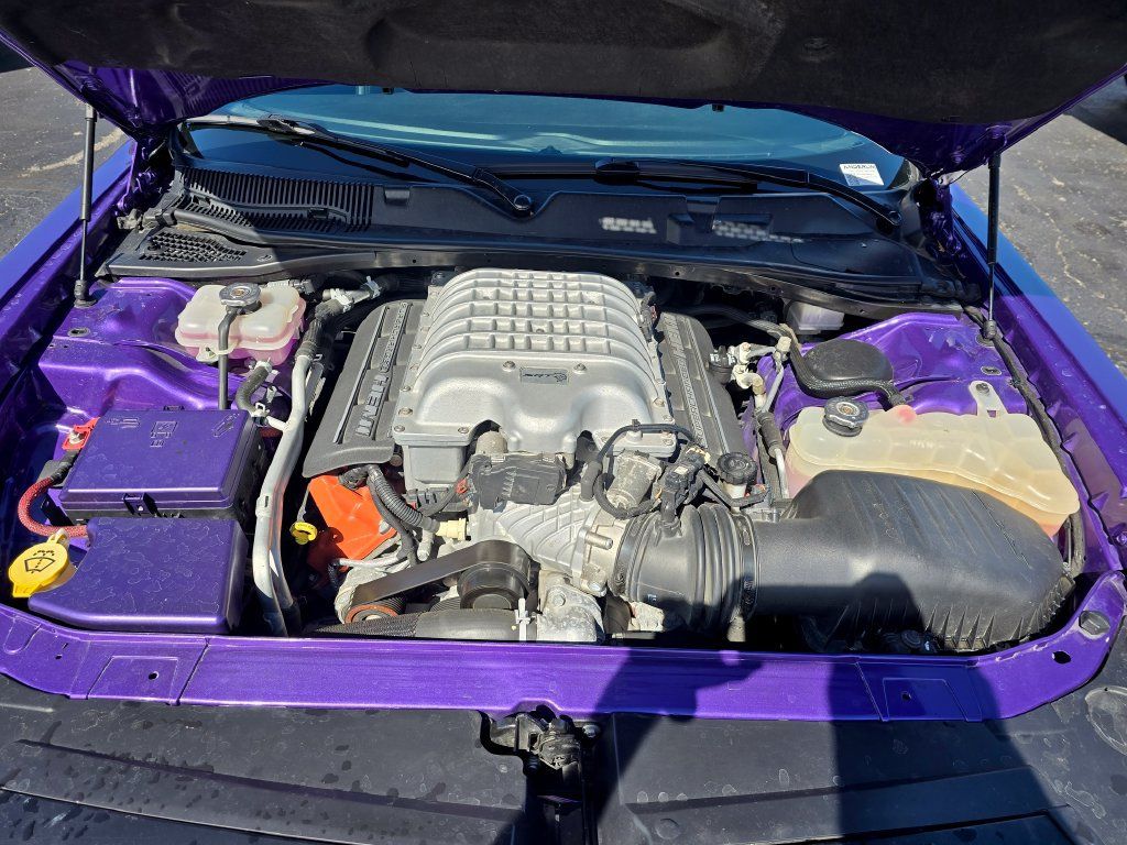 Used 2016 Dodge Challenger SRT Hellcat RWD image 24