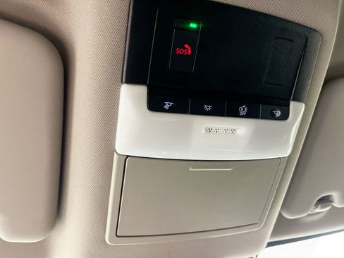 Used 2023 Nissan Rogue SV FWD image 20