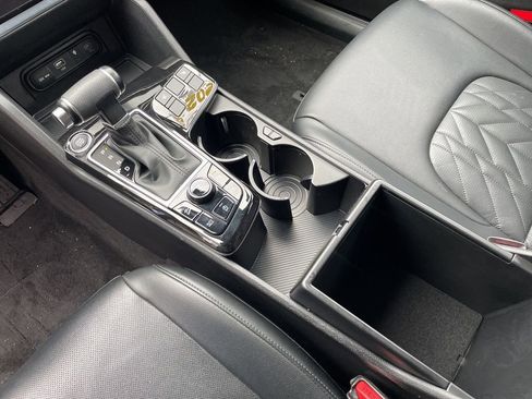 Used 2023 Kia Sportage X-Line image 9