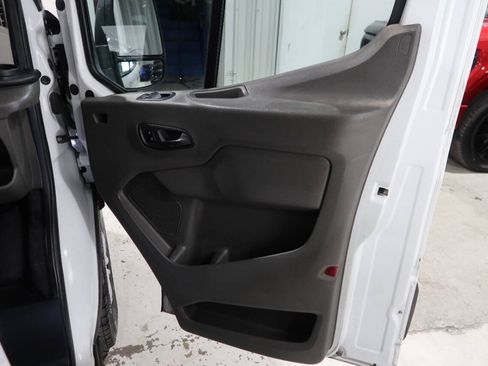 Used 2021 Ford Transit 350 XLT RWD image 14