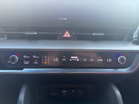 Used 2023 Kia Sportage SX AWD/4WD image 32