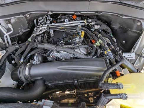 New 2025 Ford Explorer Active w/ Active Comfort Package image 16