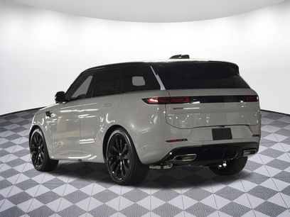 New 2026 Land Rover Range Rover Sport Dynamic SE