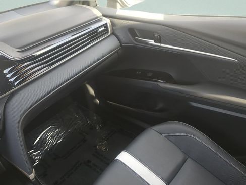 Used 2025 Toyota Camry SE w/ Multimedia Upgrade Package FWD image 12