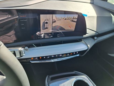 New 2026 Cadillac Optiq Luxury 1 image 16