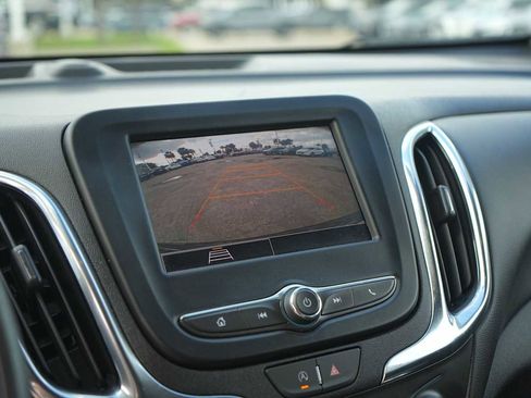 Used 2023 Chevrolet Equinox LT FWD image 24
