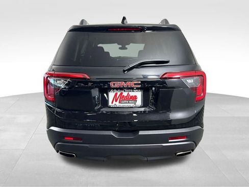 Used 2023 GMC Acadia SLE w/ Elevation Edition FWD image 4