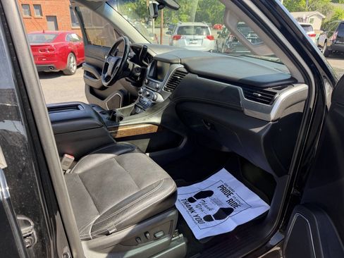 Used 2018 Chevrolet Tahoe LS image 17