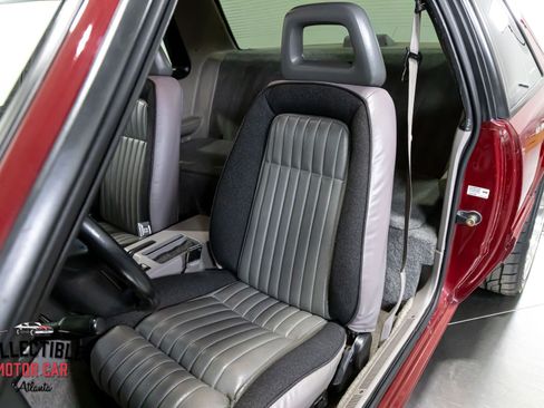 Used 1990 Ford Mustang LX RWD image 7