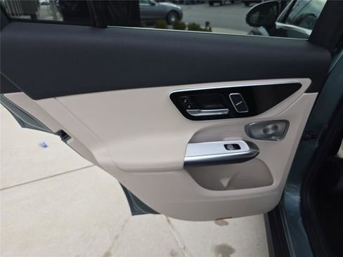 New 2026 Mercedes-Benz GLC 300 4MATIC image 14