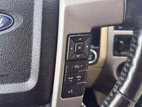Used 2017 Ford Expedition Limited AWD/4WD image 11