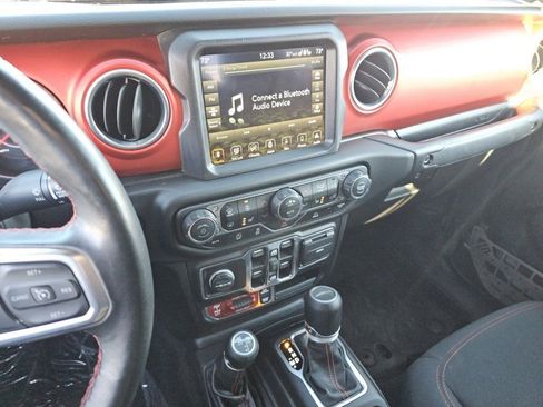 Used 2021 Jeep Gladiator Rubicon image 34