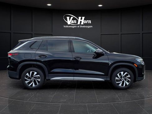 New 2026 Volkswagen Tiguan S AWD/4WD image 2