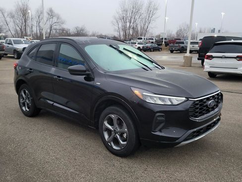 Used 2024 Ford Escape ST-Line image 11