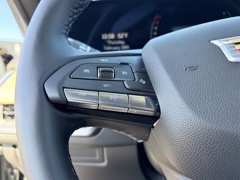 Certified 2025 Cadillac XT4 Premium Luxury image 22