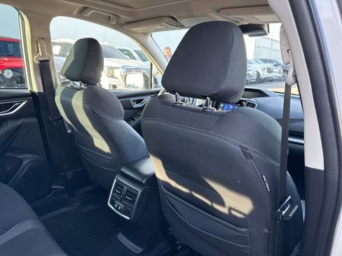 Used 2024 Subaru Forester Premium image 22