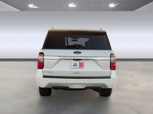 Used 2020 Ford Expedition Platinum image 9