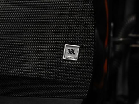 Certified 2023 Ferrari SF90 Spider Base image 72