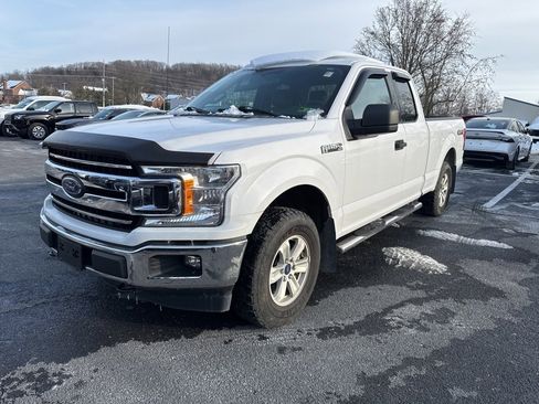 Used 2018 Ford F150 XLT image 2