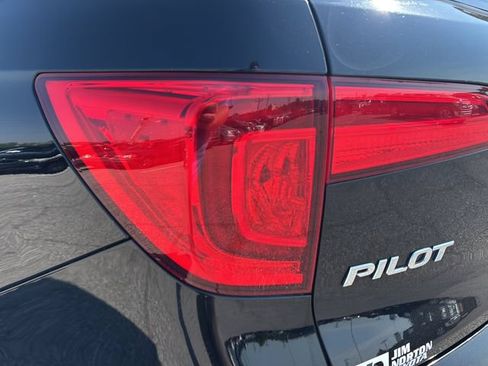 Used 2018 Honda Pilot Elite image 28