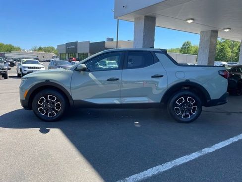 Used 2023 Hyundai Santa Cruz SEL AWD/4WD image 8