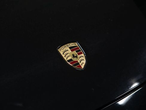 Certified 2020 Porsche Taycan Turbo S image 33