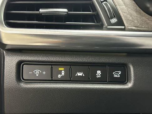 Used 2022 Kia Telluride SX w/ SX Prestige Package image 19