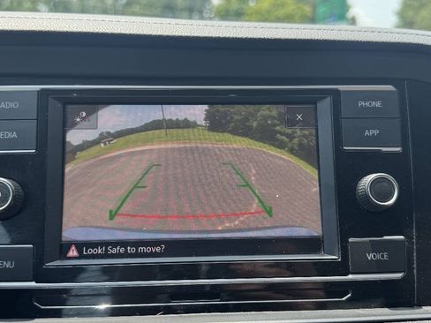 Used 2021 Volkswagen Jetta S FWD image 17