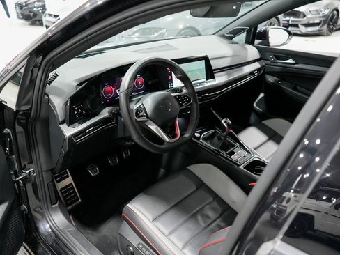 Used 2024 Volkswagen GTI Autobahn image 9