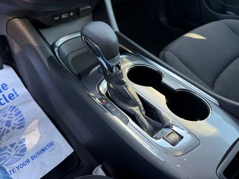 Used 2023 Chevrolet Malibu LT image 25