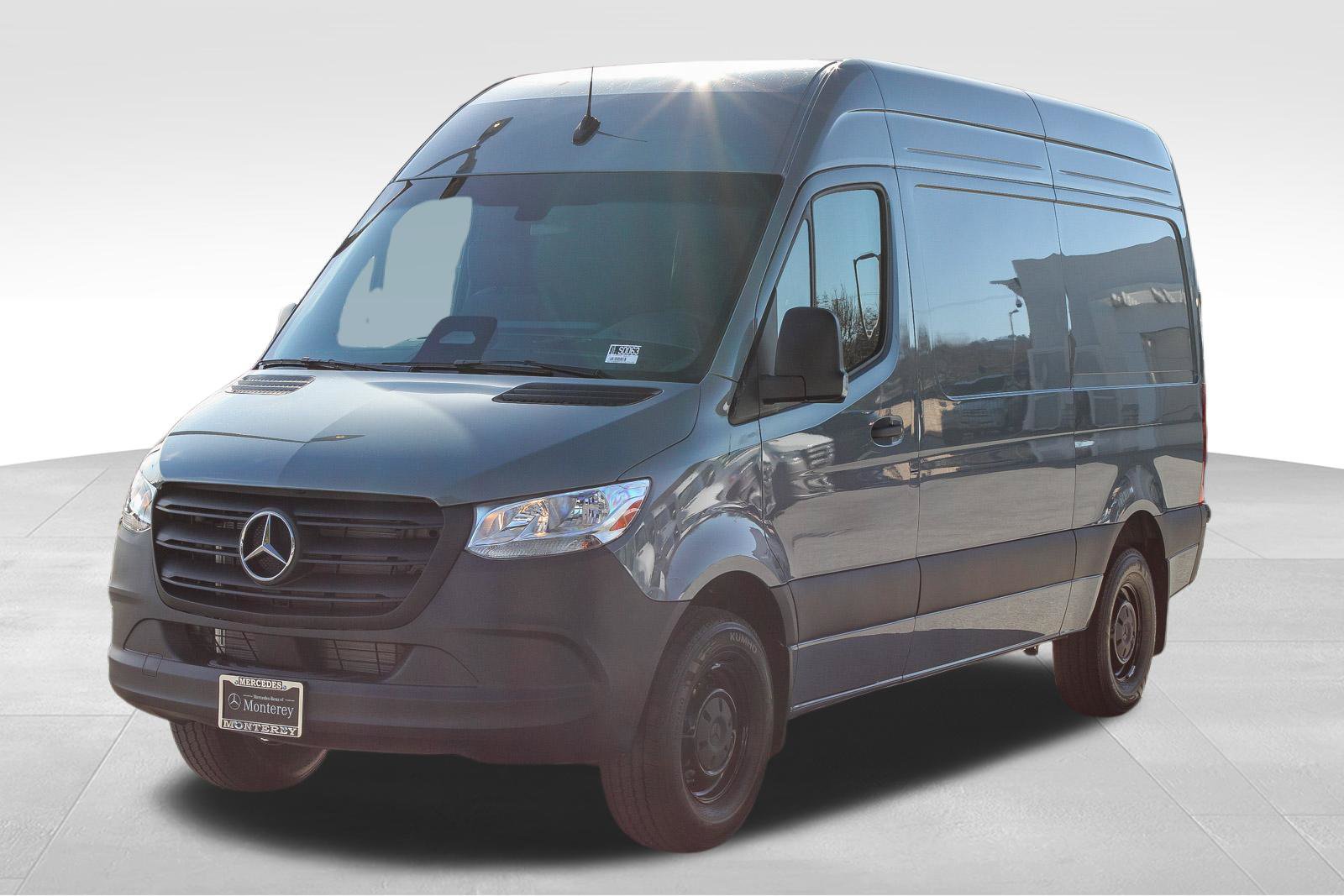 New 2026 Mercedes-Benz Sprinter 2500 image 3