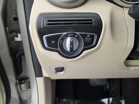 Certified 2020 Mercedes-Benz GLC 300 image 24