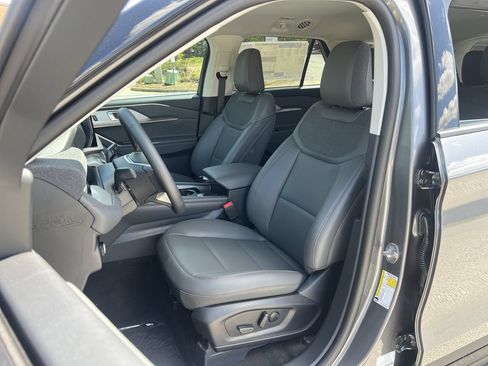 New 2026 Ford Explorer Active AWD/4WD image 14