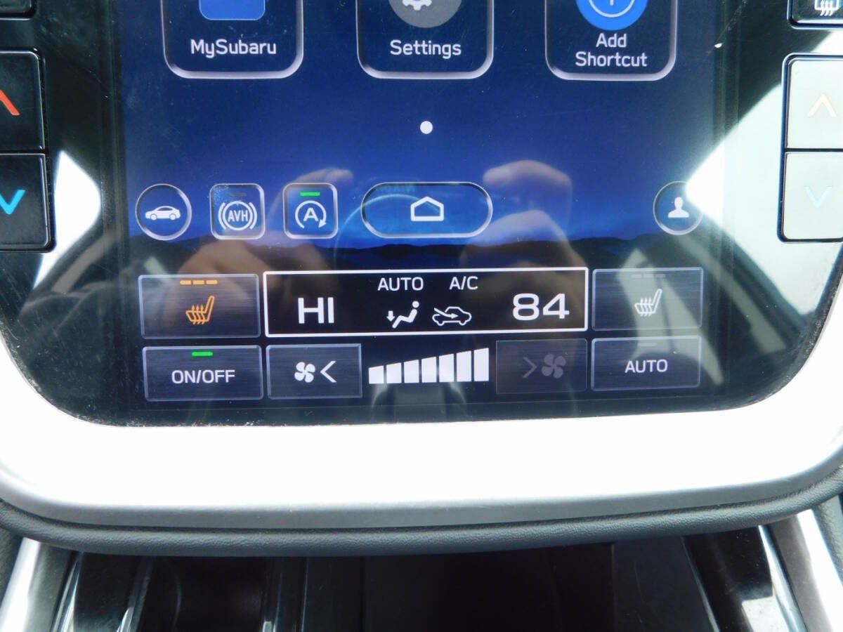 Used 2022 Subaru Outback Premium AWD/4WD image 14