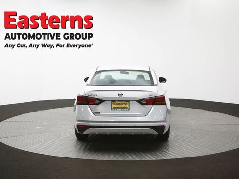 Used 2022 Nissan Altima 2.5 SV FWD image 37