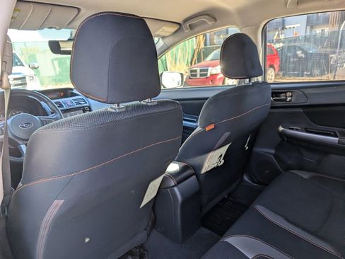 Used 2017 Subaru Crosstrek 2.0i Premium image 13