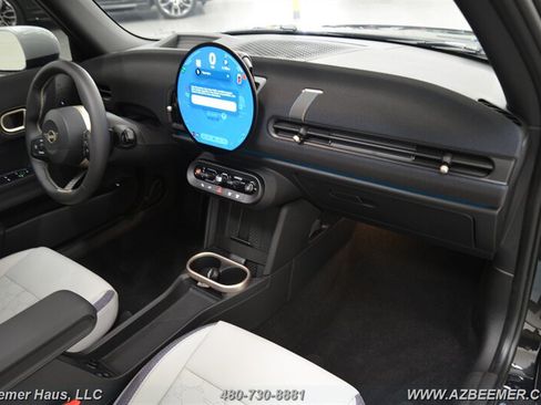 Used 2026 MINI Cooper 2-Door Hardtop FWD image 19