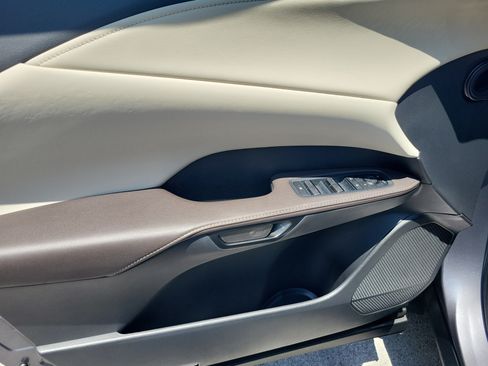 Certified 2023 Lexus RX 350 FWD w/ Accessory Package (Z1) image 19