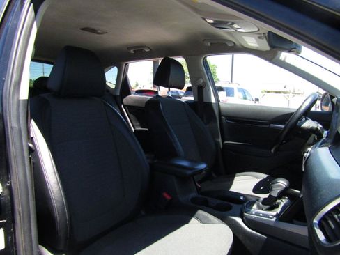 Used 2021 Kia Seltos S AWD/4WD image 23