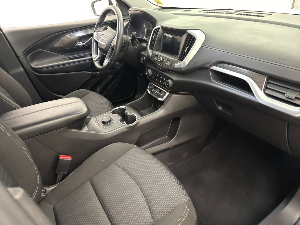 Certified 2024 GMC Terrain SLE AWD/4WD image 29