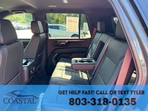 Used 2025 Chevrolet Tahoe Z71 AWD/4WD image 18