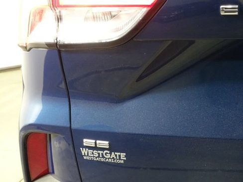 Used 2020 Ford Escape SE image 42