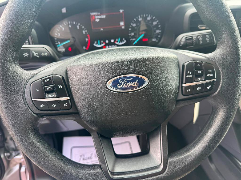 Used 2023 Ford Explorer 2WD image 13