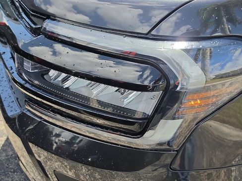 Used 2023 Ford Expedition Max Limited image 10