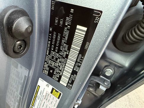 Certified 2022 Toyota Corolla Cross LE image 29