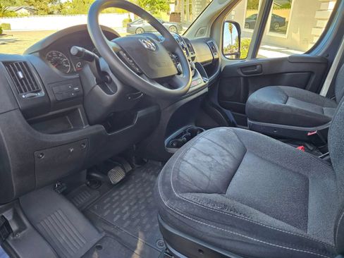 Used 2021 RAM ProMaster 3500 FWD image 9