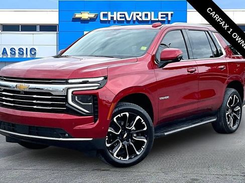 Used 2026 Chevrolet Tahoe LT w/ Comfort Package AWD/4WD image 2