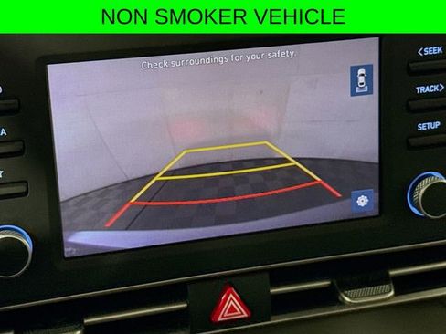 Used 2023 Hyundai Elantra SEL image 15