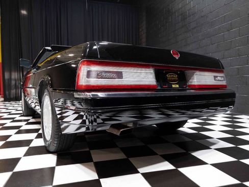 Used 1992 Cadillac Allante FWD image 22