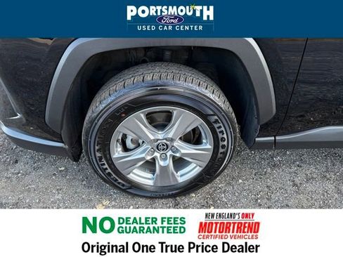 Used 2024 Toyota RAV4 XLE image 23